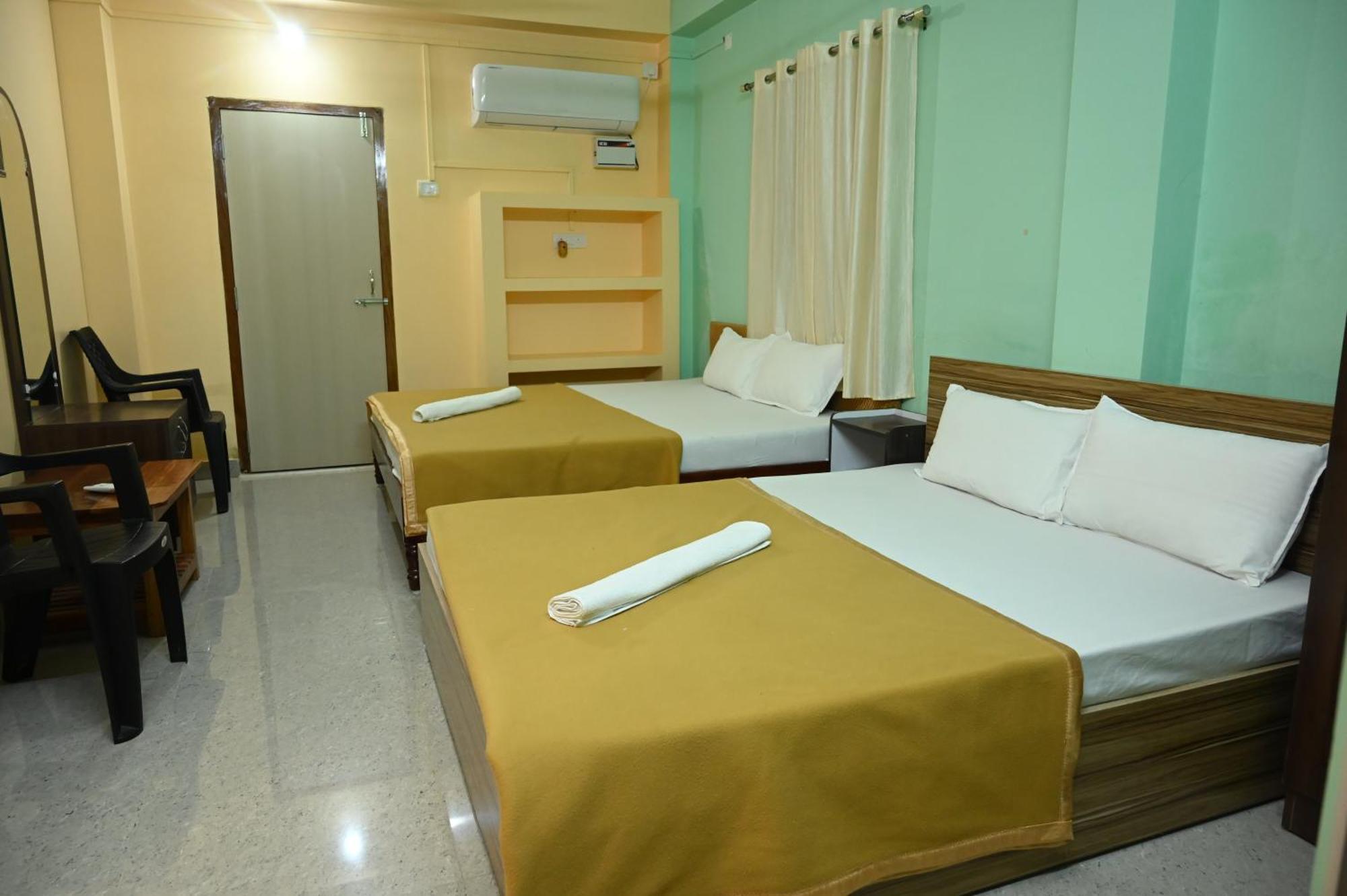 Homestay Royal Seaview Residency Port Blair
